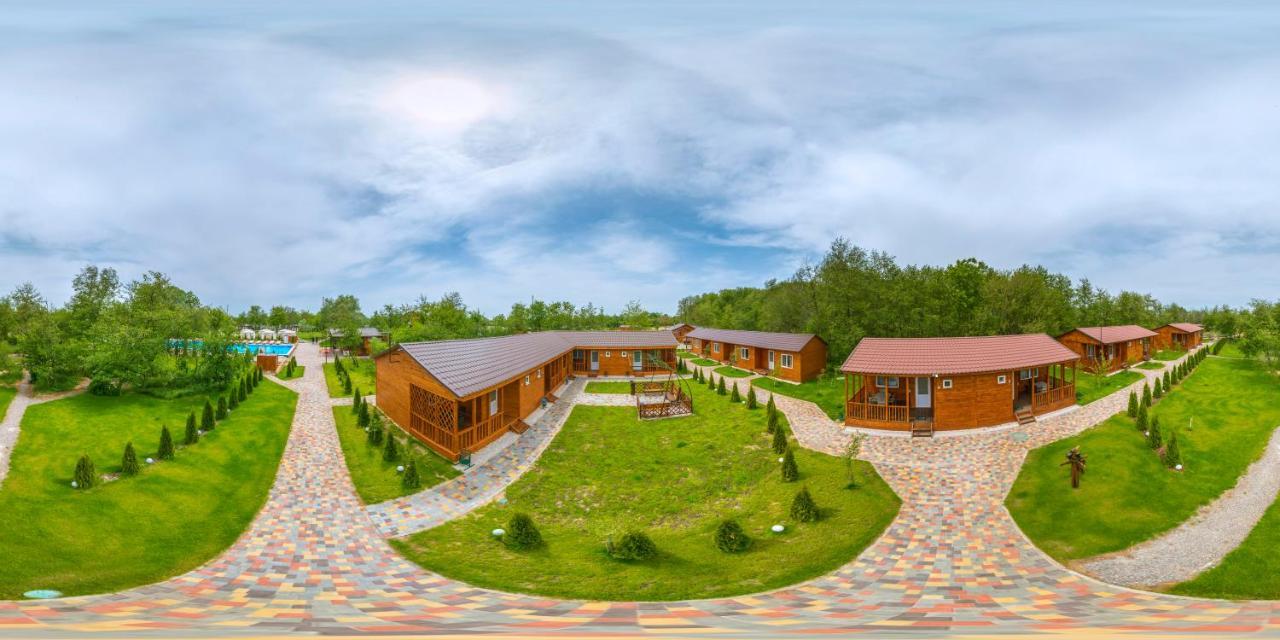 Liman Park Eco Hotel Stara Zbur'yivka Bagian luar foto