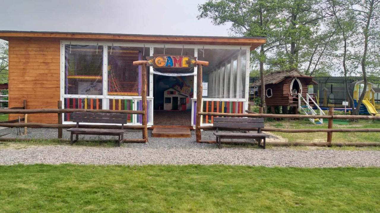 Liman Park Eco Hotel Stara Zbur'yivka Bagian luar foto